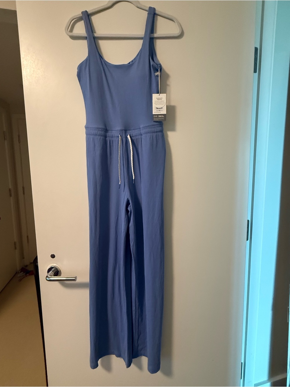 NWT Vuori Bluebell Pose Scoop Jumpsuit